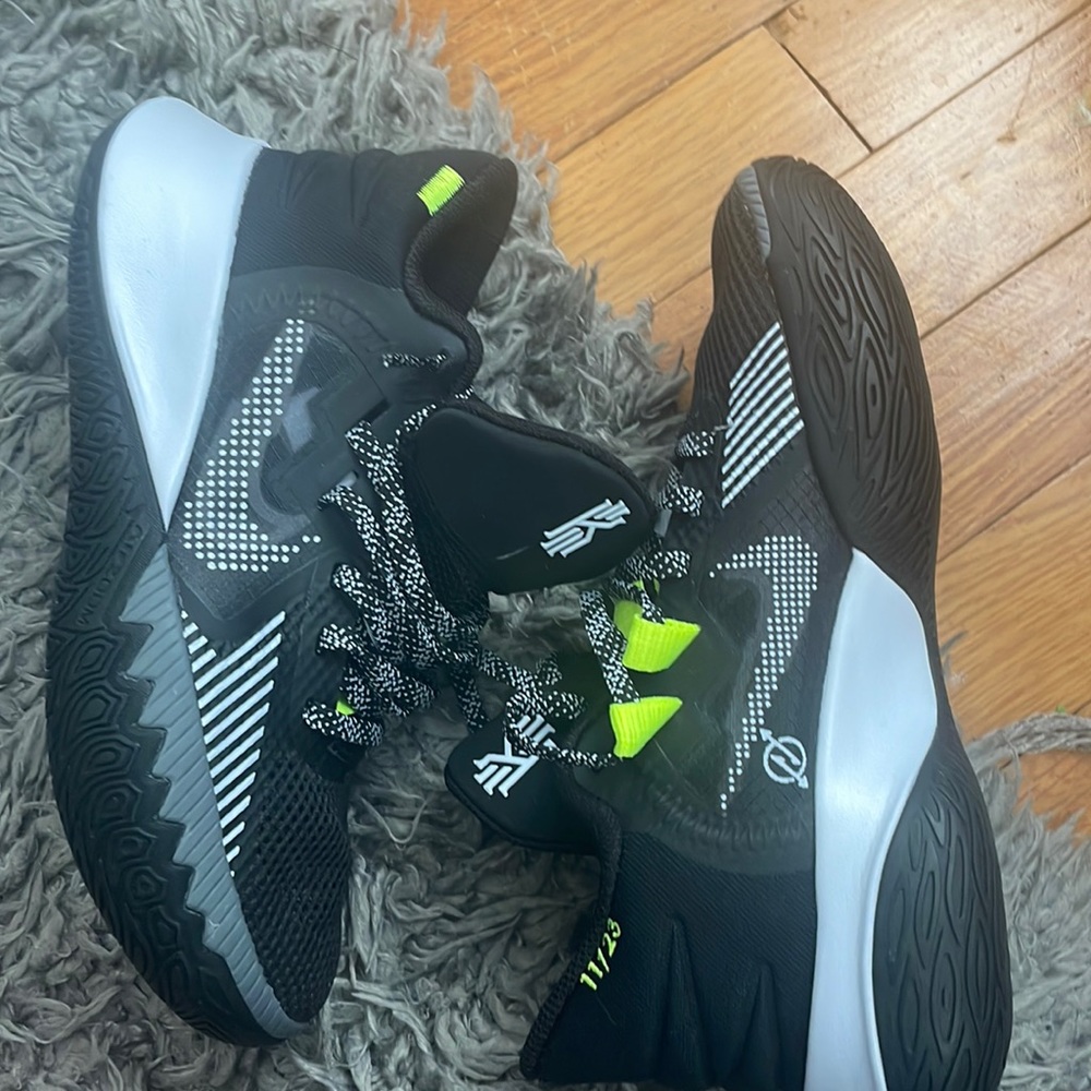 🆕KEVIN DURANT NIKE SNEAKERS